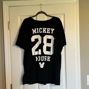 Disney Uniqlo - Mickey Mouse T-Shirt - Size XL